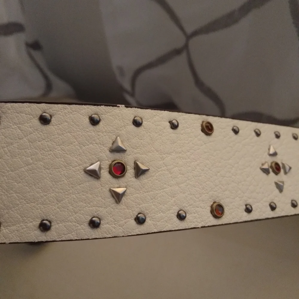 No Boundaries Faux Leather Studded Belt Beige XXL Juniors